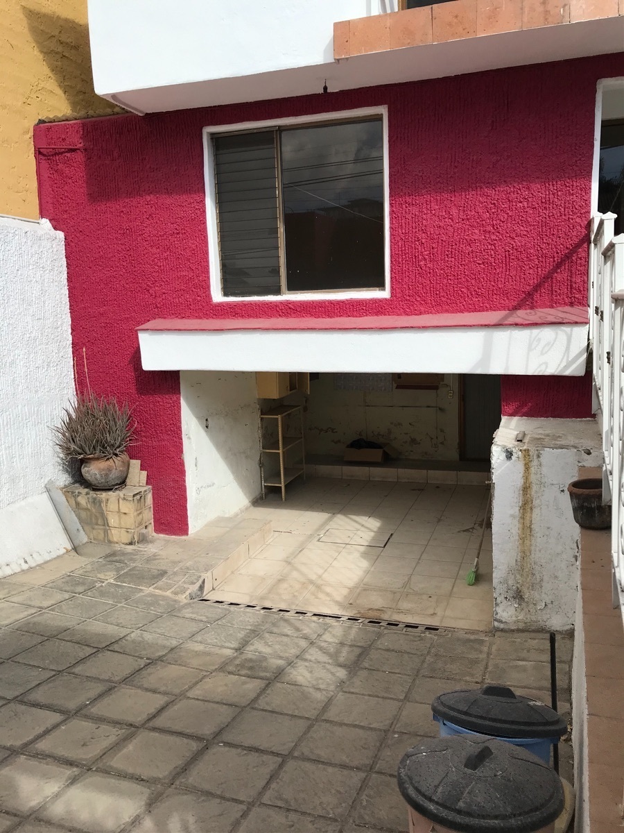 Casa en venta Ciudad del Sol Guadalajara ubicada Liverpool y  Ciudadela