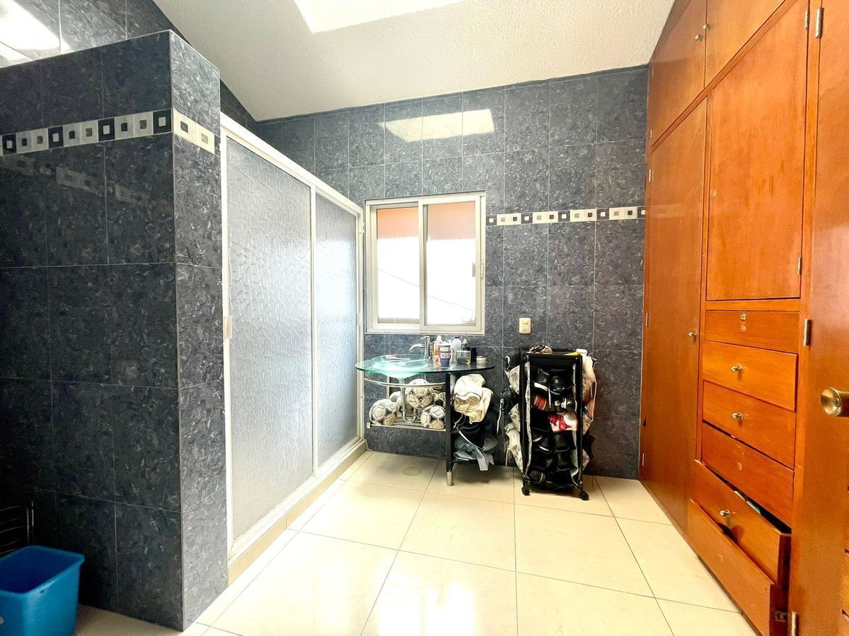 casa-en-venta-club-de-golf-4-recmaras16-25330