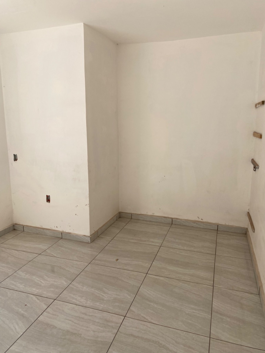 casa-en-venta-col-la-paz-1--solo-piso--para-uso-comercial-tambien11-19981