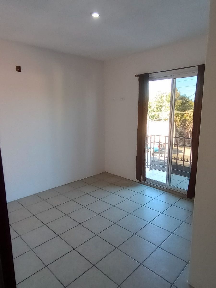 casa-en-venta-col-manglito-con-vista-a-la-playa23-32124