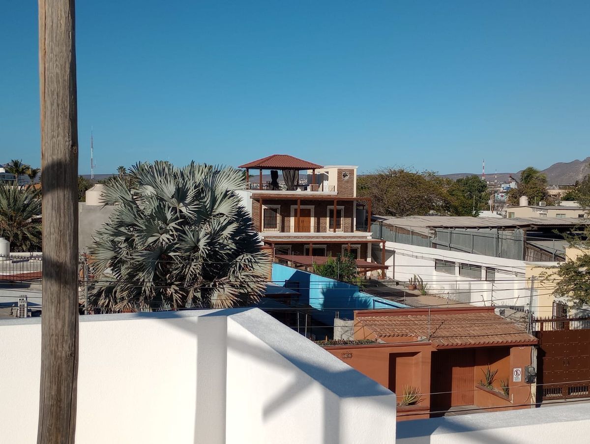 casa-en-venta-col-manglito-con-vista-a-la-playa5-32124