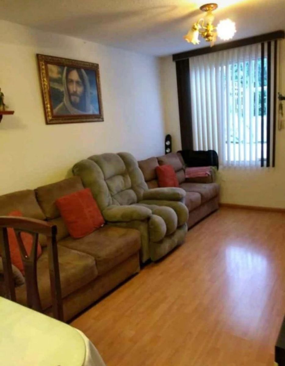 casa-en-venta-col-rinconada-san-felipe-coacalco-edomex3-22549