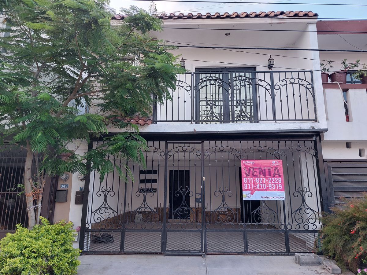 Casa en Venta Colonia Los Candiles  en Apodaca, N.L.