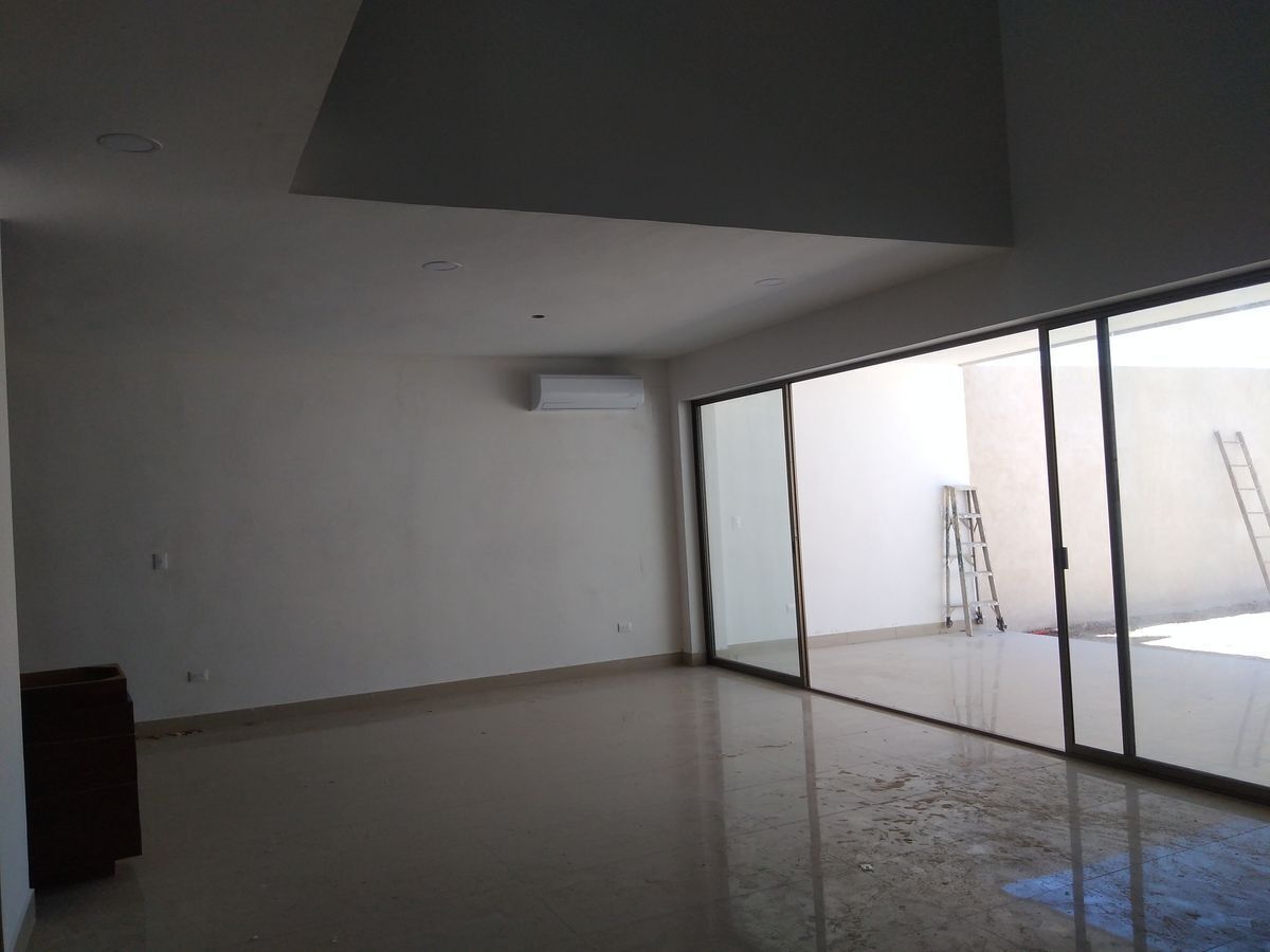 casa-en-venta-con-4-recamaras-una-en-planta-baja-en-terreno-amplio12-13070