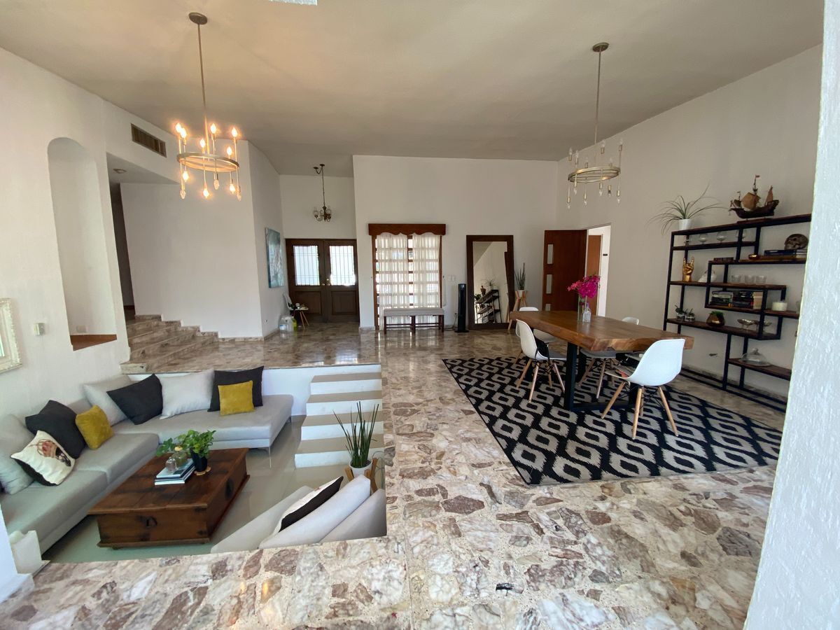 casa-en-venta-con-alberca-cerca-udem-prados-de-la-sierra-san-pedro5-15099