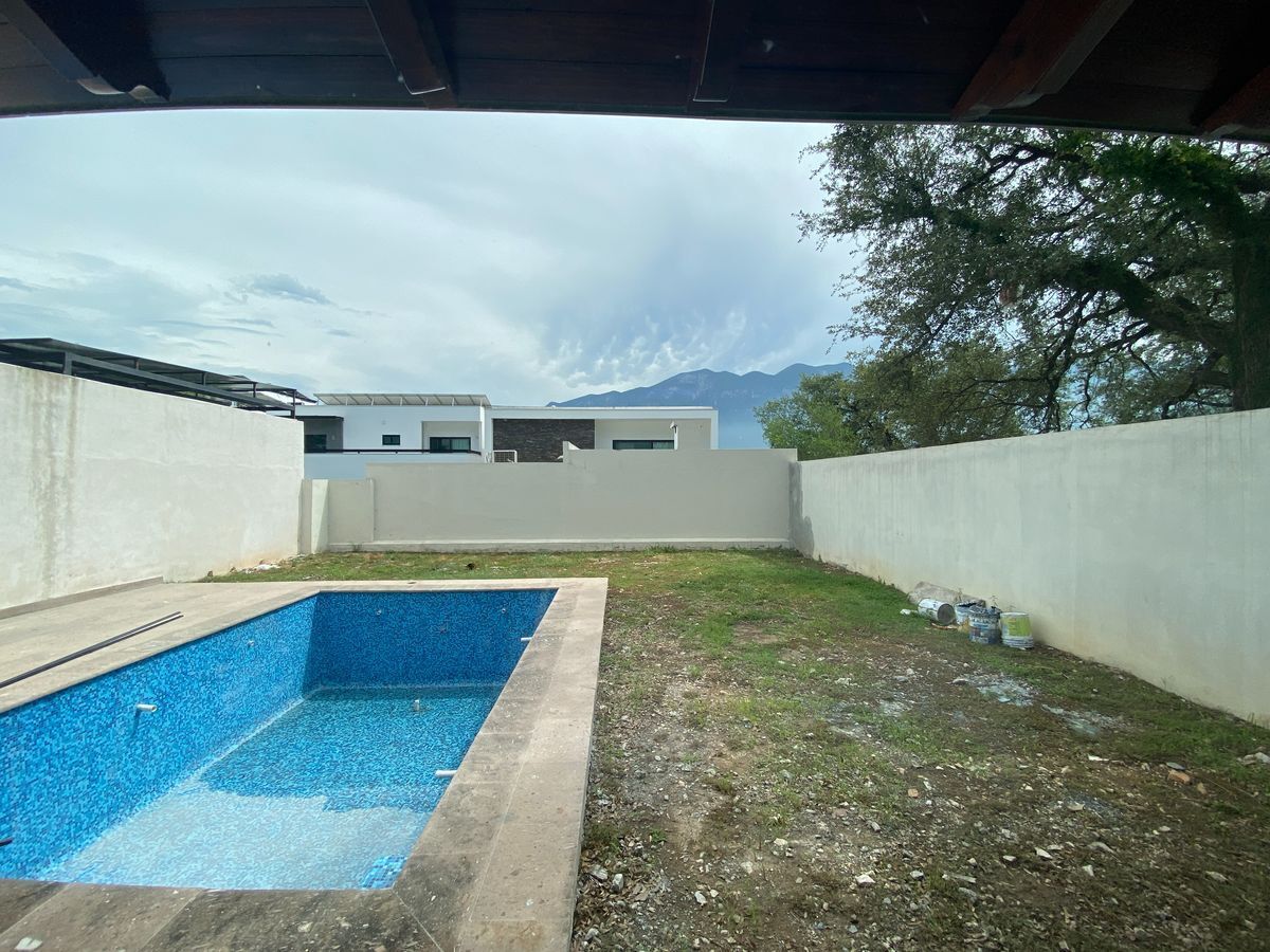 casa-en-venta-con-alberca-el-uro3-sur-carr-nacional-monterrey10-15129