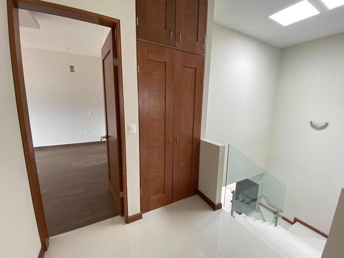 casa-en-venta-con-alberca-el-uro3-sur-carr-nacional-monterrey24-15129