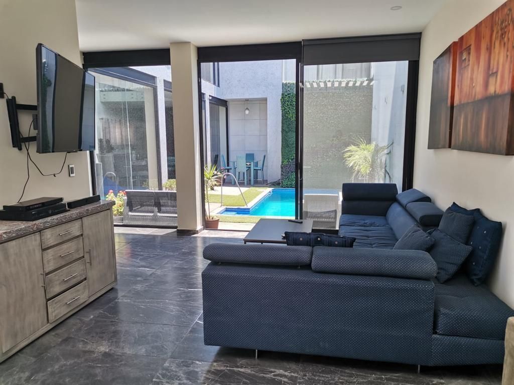 casa-en-venta-con-alberca-en-pedregal-de-vista-hermosa8-17255