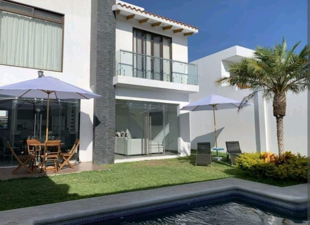 Casa en Venta con Alberca en Tequesquitengo Morelos