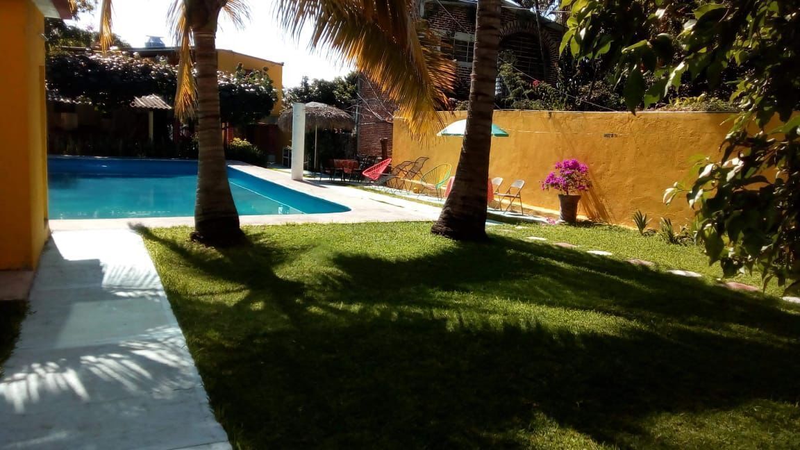 casa-en-venta-con-reas-verdes-y-alberca-en-morelos12-24494