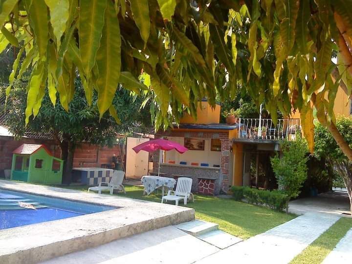 casa-en-venta-con-reas-verdes-y-alberca-en-morelos7-24494