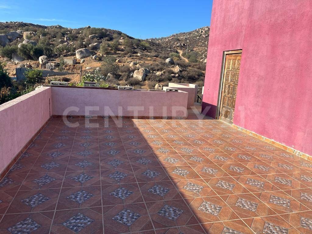 casa-en-venta-con-terreno-amplio-en-francisco-zarco-ensenada-bc10-19045