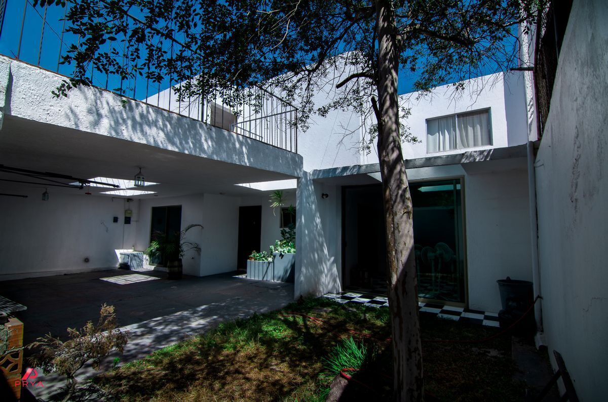 casa-en-venta-con-una-excelente-ubicacin-jardines-universidad-zapopan3-23645