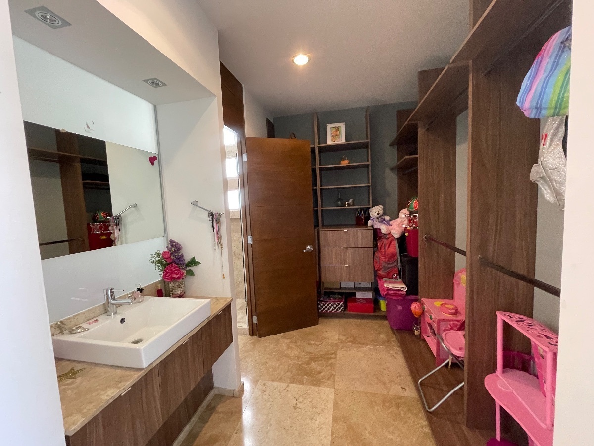 casa-en-venta-con-vista-al-lago-juriquilla-queretaro22-28899