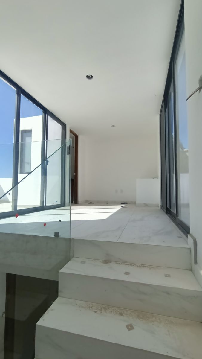 casa-en-venta-coto-carrara-en-capital-norte--zapopan-con-3-niveles5-30908