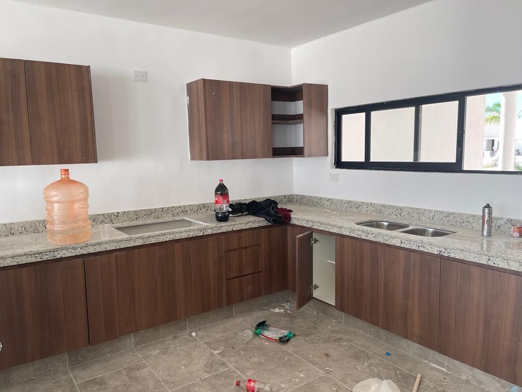 casa-en-venta-de-4-recmaras-privada-amaranto-en-mrida-yucatn4-31416