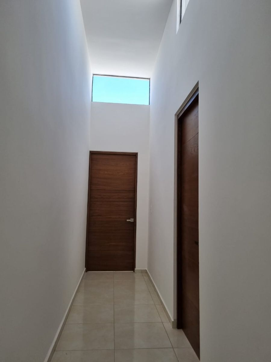 casa-en-venta-de-una-planta-y-amplio-terreno-en-dzitya--norte-de-mrida4-38123