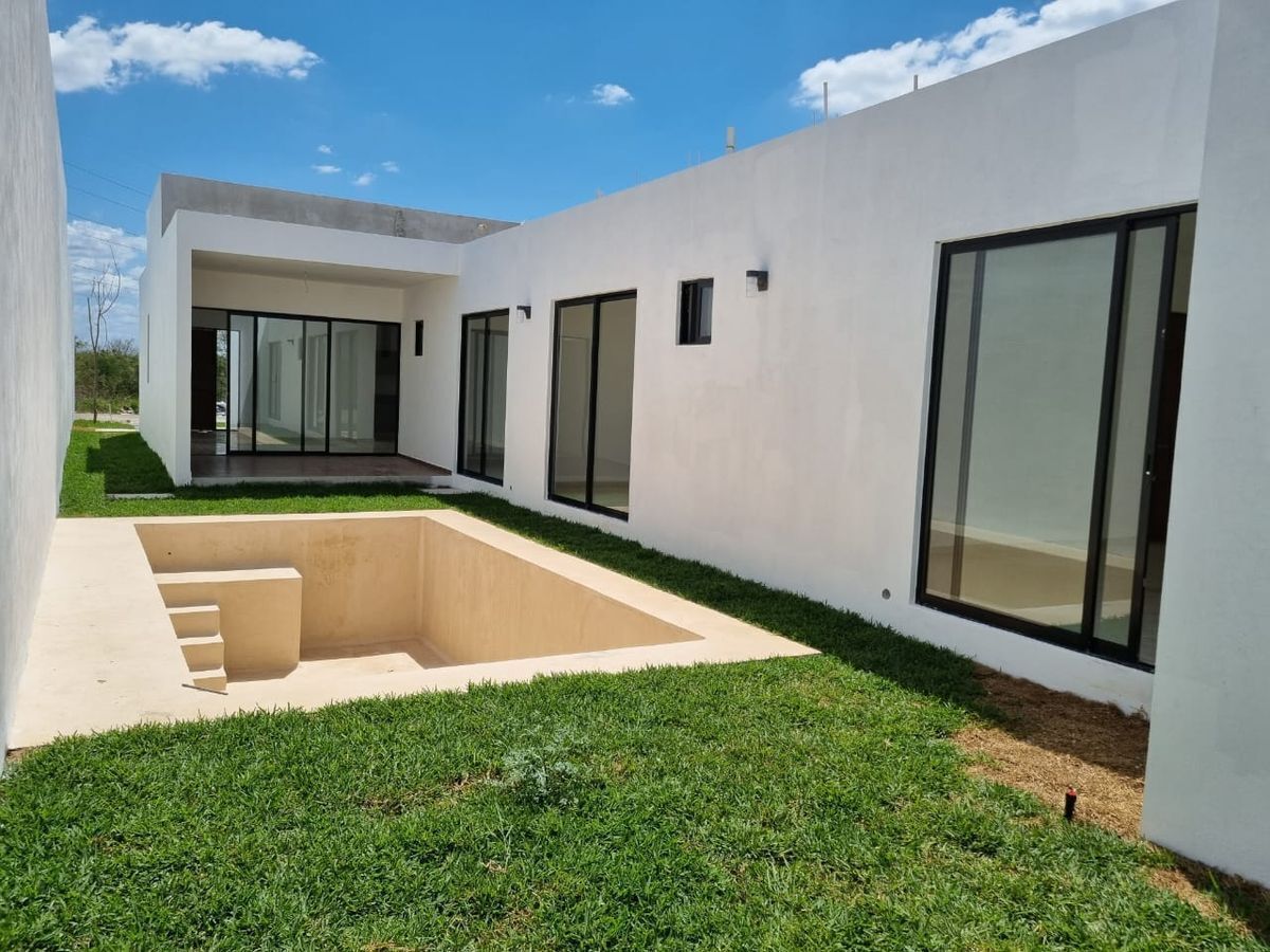 casa-en-venta-de-una-planta-y-amplio-terreno-en-dzitya--norte-de-mrida6-38123