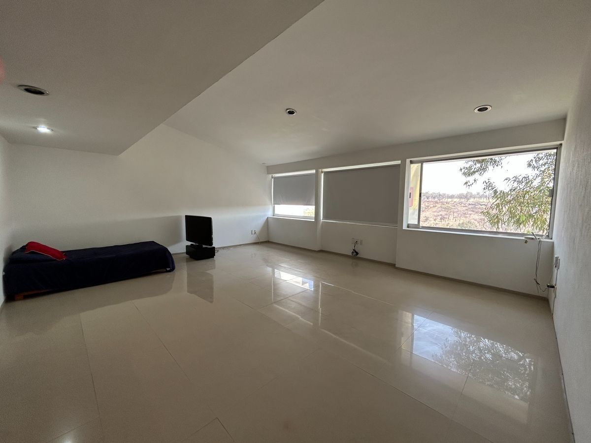 casa-en-venta-el-acantilado-bosques-del-centinela-zapopan14-24098