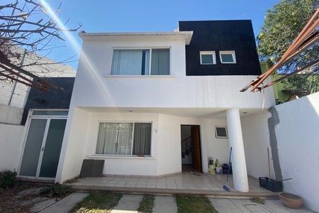 CASA EN VENTA, EL PUEBLITO