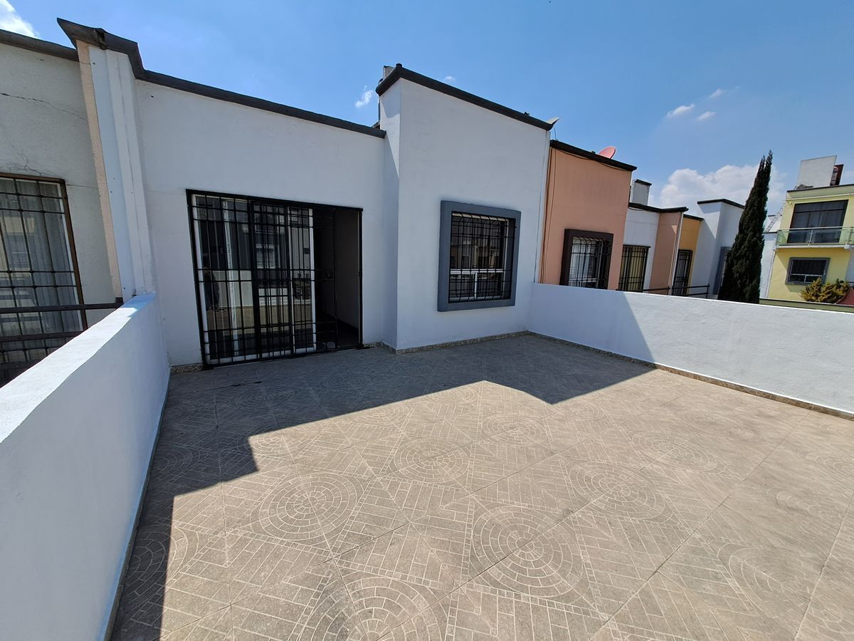 casa-en-venta-en-bosques-de-cantabria-zona-aeropuerto-de-toluca25-25498