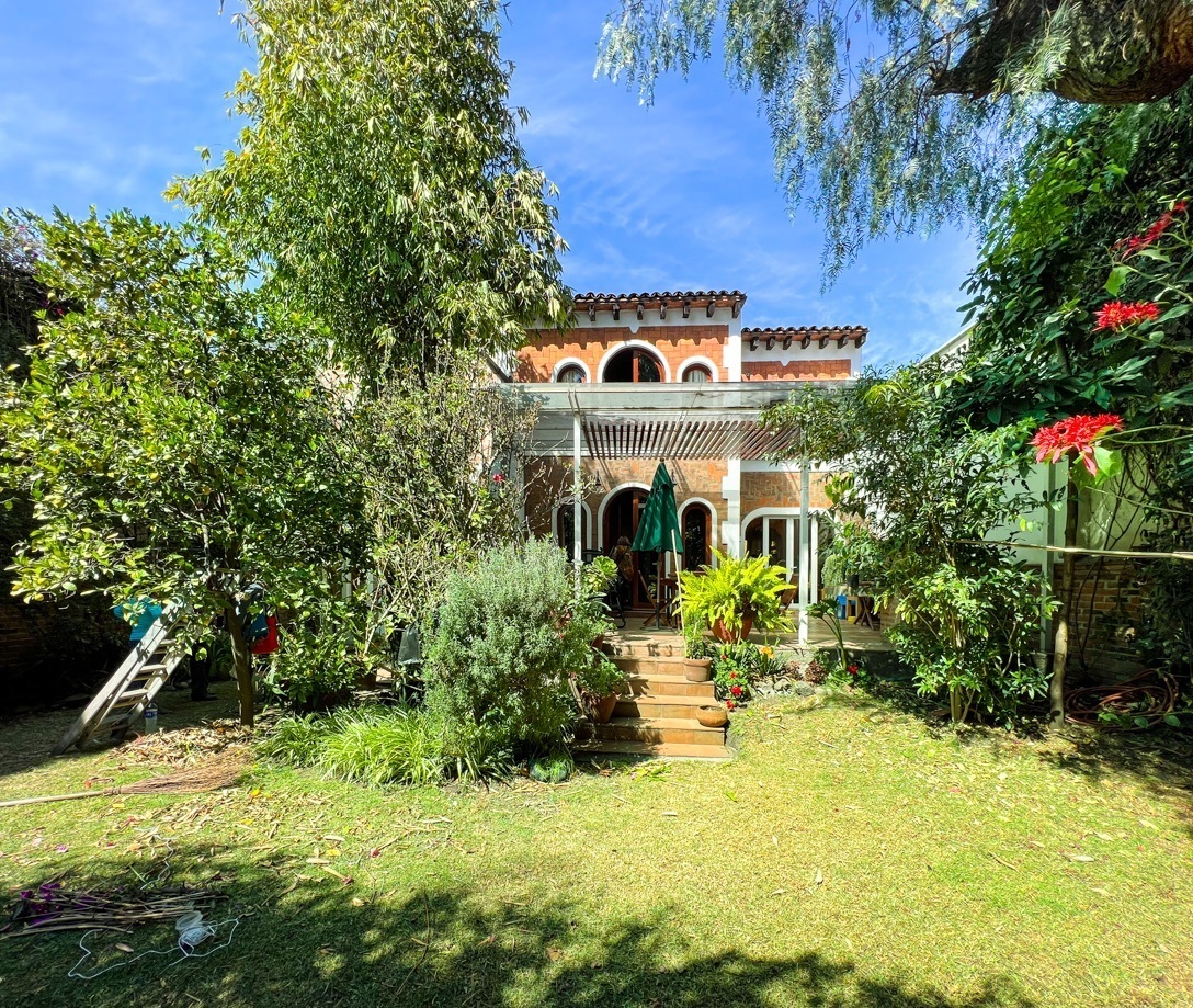 CASA EN VENTA EN BOSQUES DE TETLAMEYA DELG COYOACAN