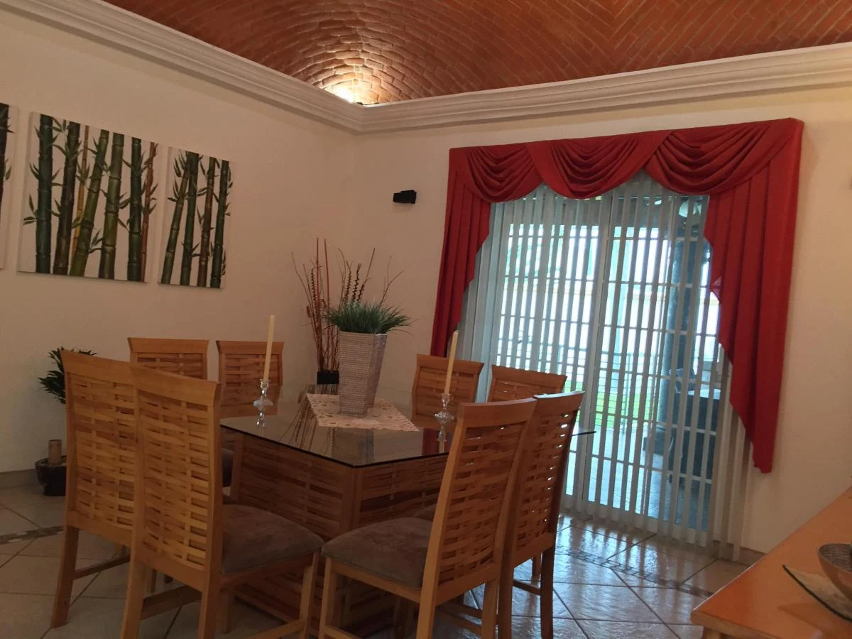 casa-en-venta-en-caada-juriquilla-de-1-piso12-17209