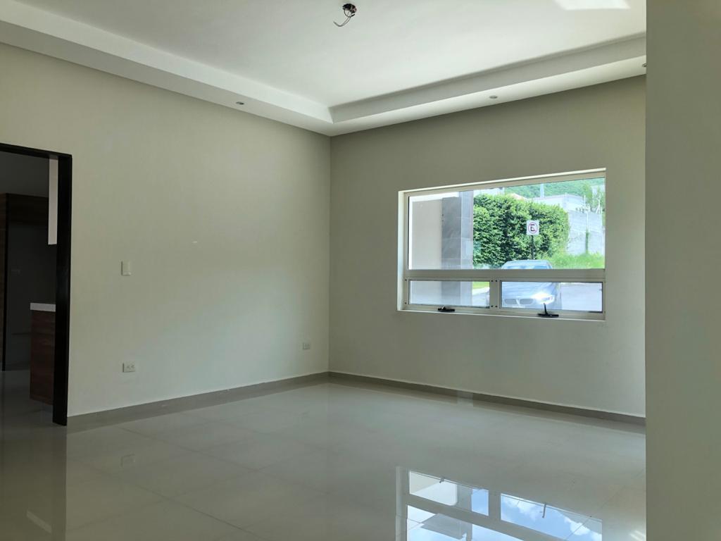 casa-en-venta-en-carretera-nacional-catujanes-monterrey-nl-unaplanta17-37362