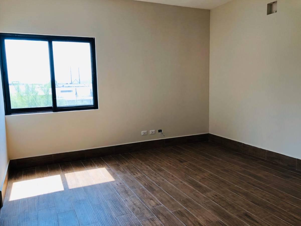 casa-en-venta-en-carretera-nacional-la-joya-residencial-monterrey-nl19-37333