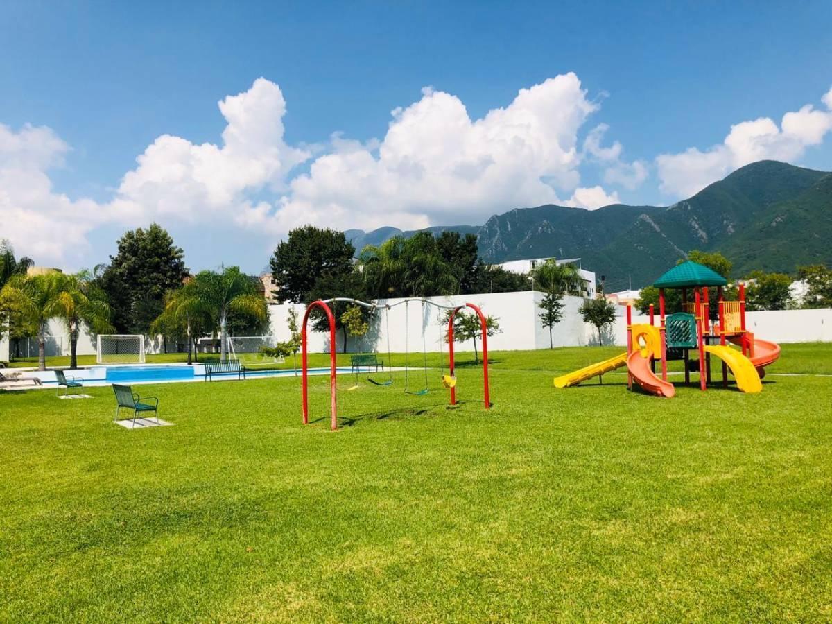 casa-en-venta-en-carretera-nacional-la-joya-residencial-monterrey-nl38-37333