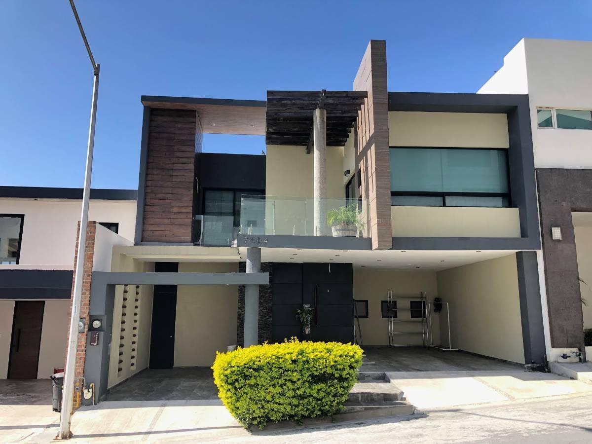 casa-en-venta-en-carretera-nacional-vistalta--monterrey-nlrecamara-en-pb34-37354