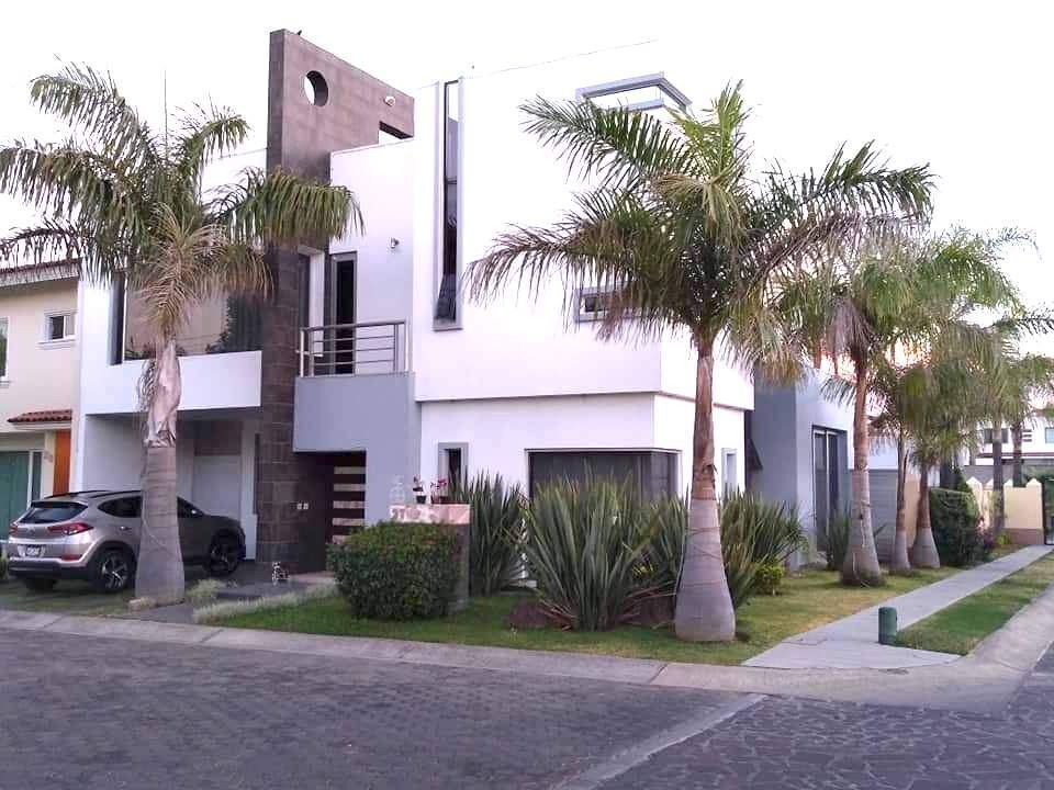 Casa en Venta en Casa Fuerte, Tlajomulco de Zúñiga Jalisco