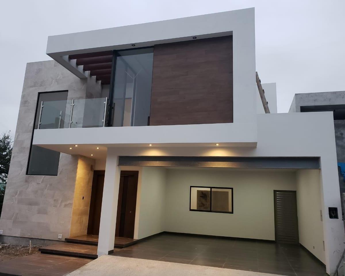 casa-en-venta-en-catujanes-carretera-nacional-monterrey-estudio-planta-baja38-37356