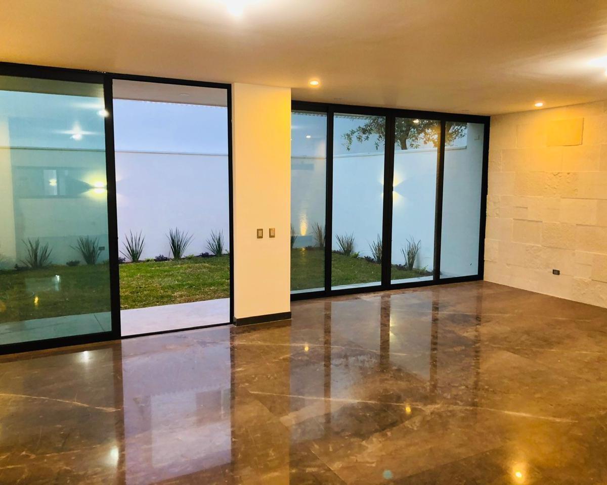 casa-en-venta-en-catujanes-carretera-nacional-monterrey-nl3-37358