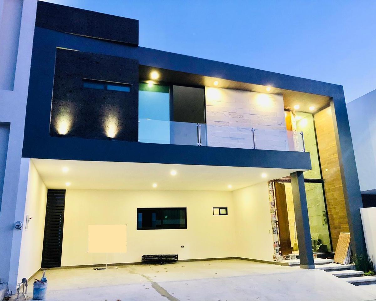 casa-en-venta-en-catujanes-carretera-nacional-monterrey-nl32-37358