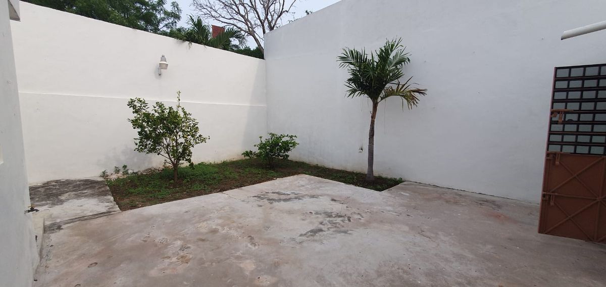 casa-en-venta-en-centro-de-mrida-propia-para-oficinas--despacho15-33707