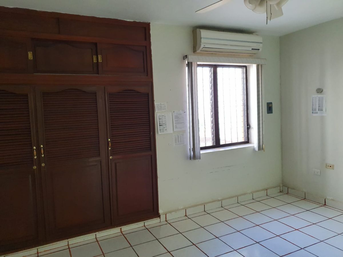 casa-en-venta-en-centro-de-mrida-propia-para-oficinas--despacho9-33707