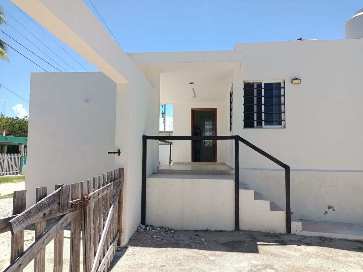 casa-en-venta-en-chicxulub-puerto-con-amplio-terreno27-17409