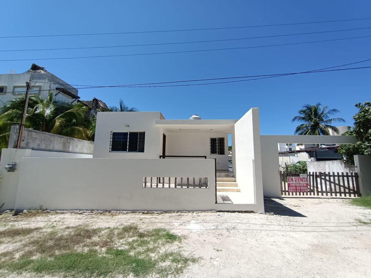 casa-en-venta-en-chicxulub-puerto-con-amplio-terreno3-17409