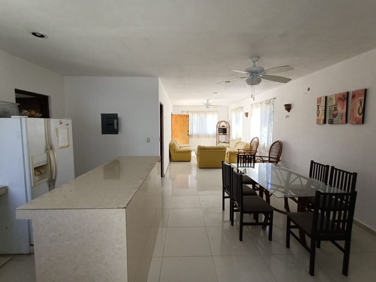 casa-en-venta-en-chicxulub-puerto-con-amplio-terreno30-17409