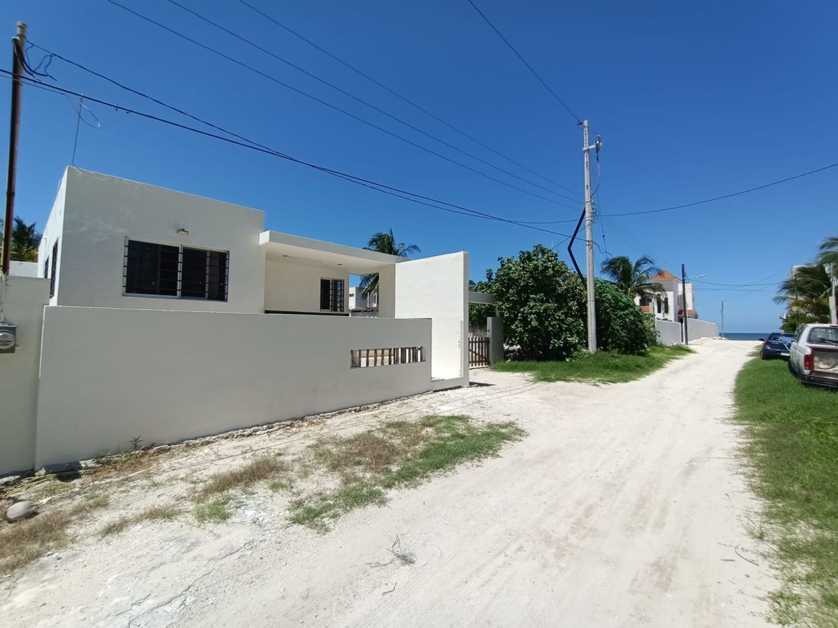 casa-en-venta-en-chicxulub-puerto-con-amplio-terreno4-17409