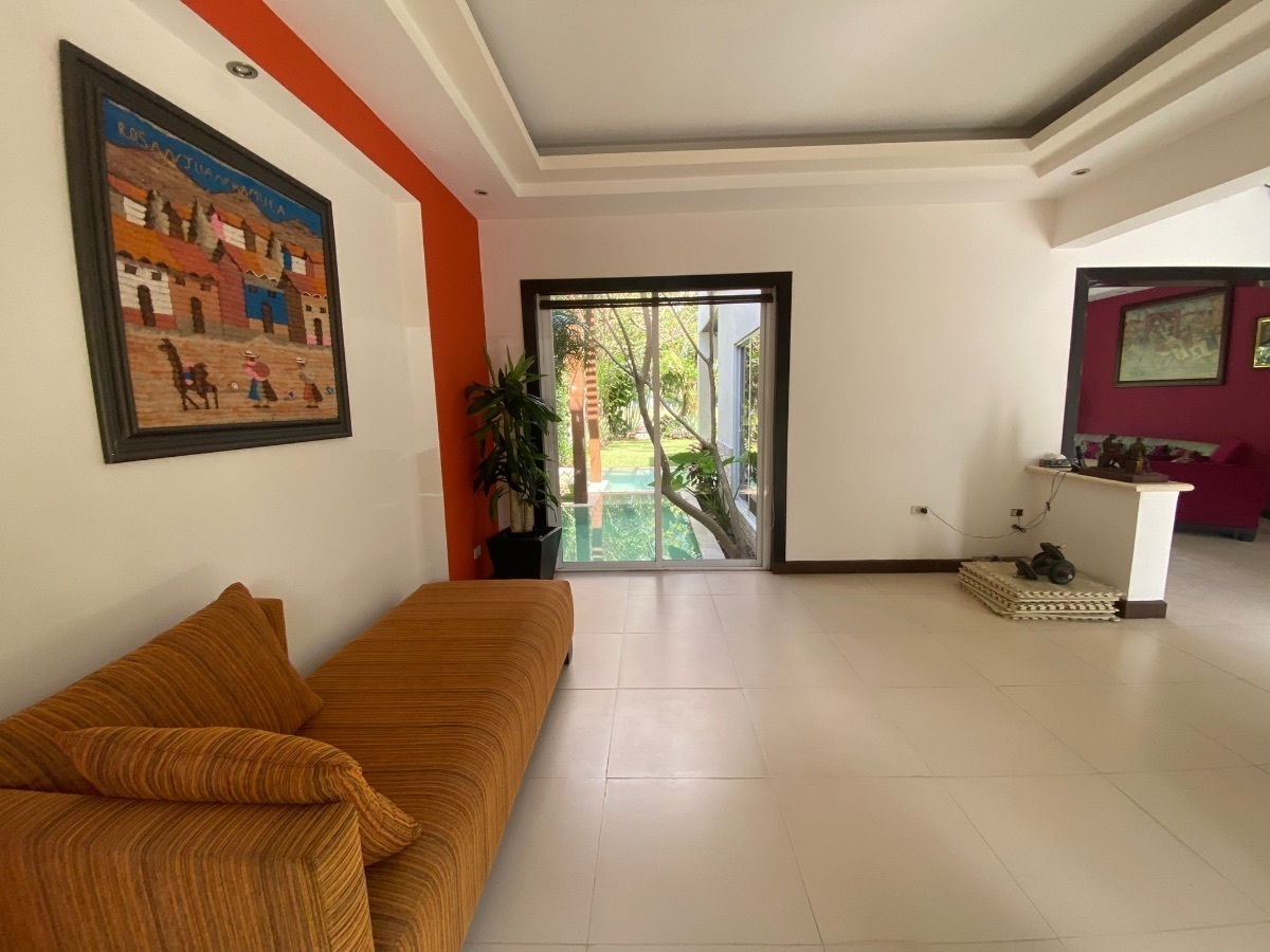 casa-en-venta-en-club-de-golf-la-ceiba10-28656