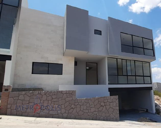 Casa en Venta en Club de Golf La Loma San Luis Potos