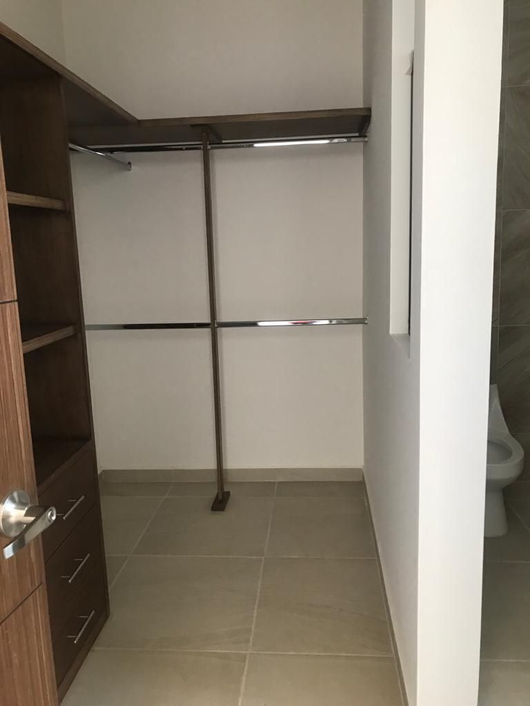 casa-en-venta-en-club-de-golf-los-encinos--queretaro-queretaro5-12591