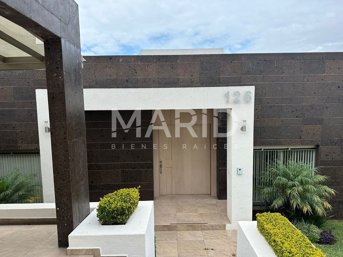 casa-en-venta-en-club-de-golf-tres-marias2-35439