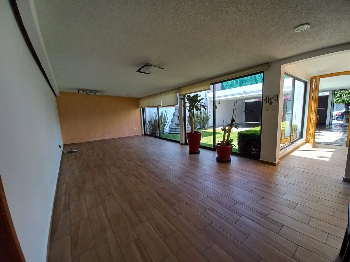 casa-en-venta-en-coln-echegaray-de-1-piso13-17272