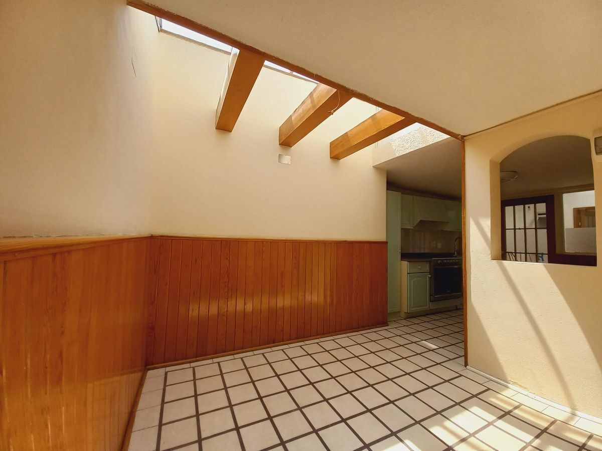 casa-en-venta-en-coln-echegaray-de-1-piso24-17272