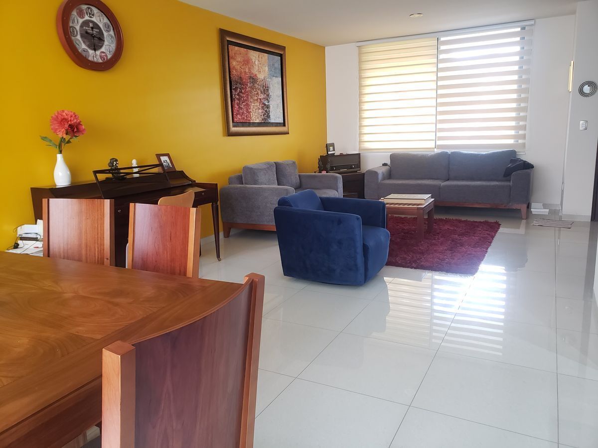 casa-en-venta-en-condominio-con-alberca-en-el-refugio-queretaro7-11775