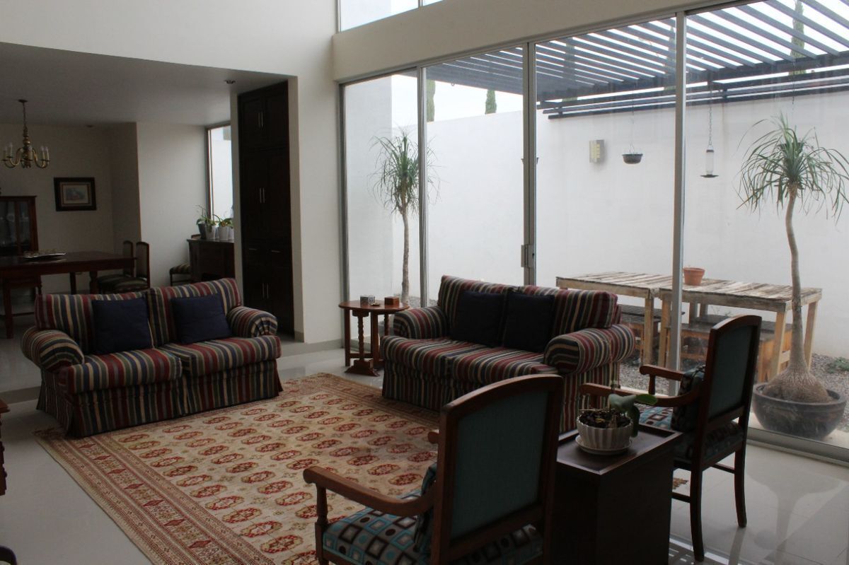 casa-en-venta-en-condominio-ruscello-en-aguascalientes18-36399