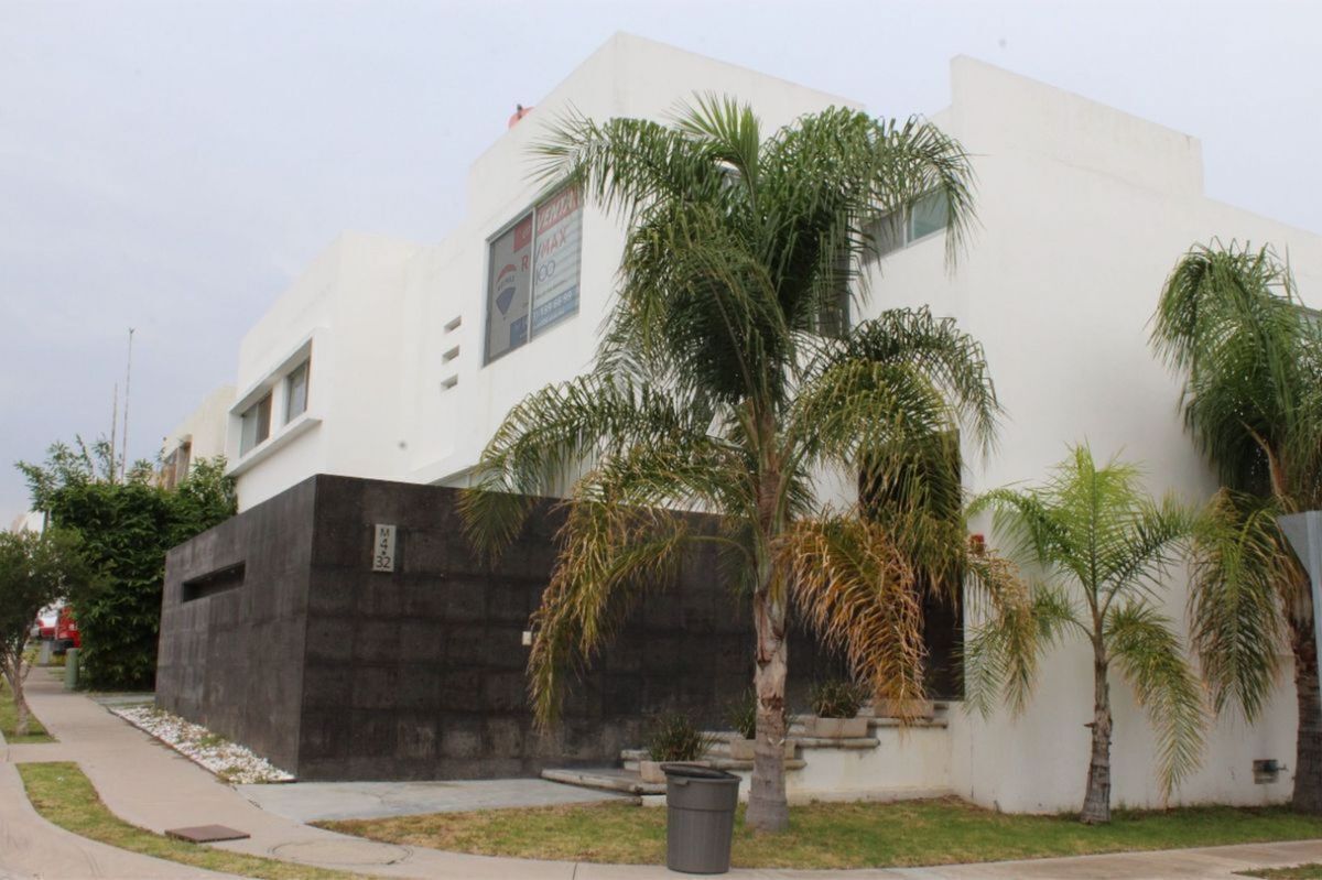 casa-en-venta-en-condominio-ruscello-en-aguascalientes2-36399